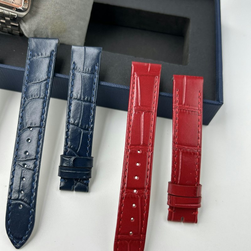 Pulseira de couro com textura croco