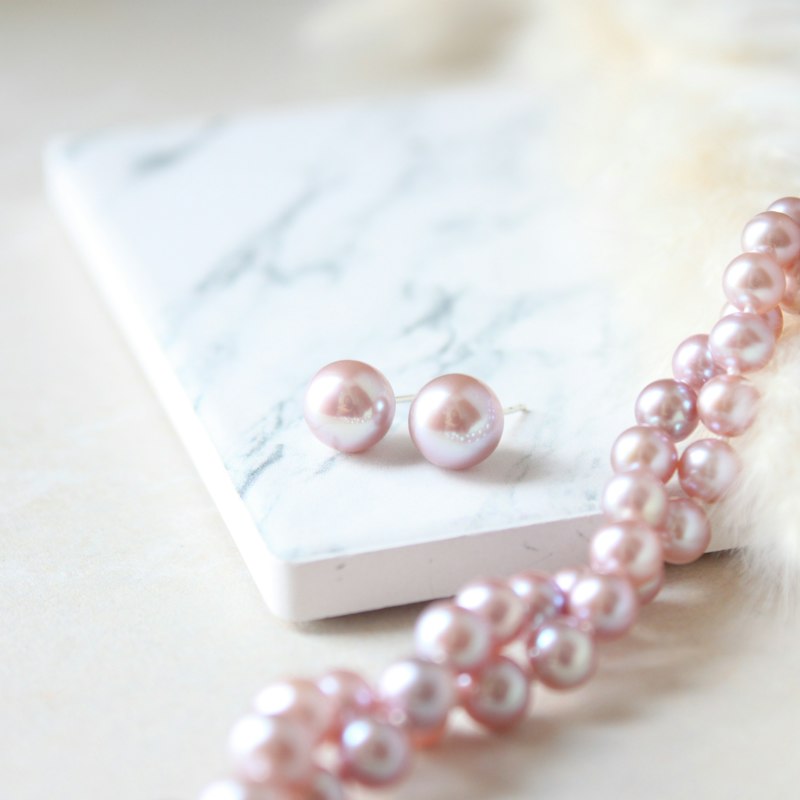 Conjunto colar e brincos de pérolas
