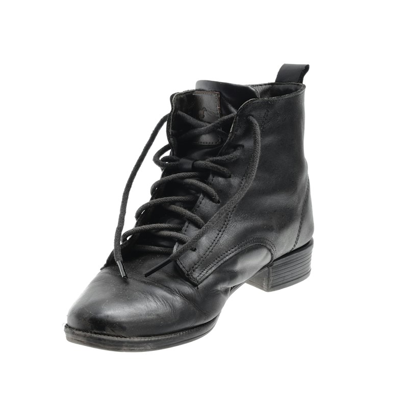 Bota coturno de amarrar